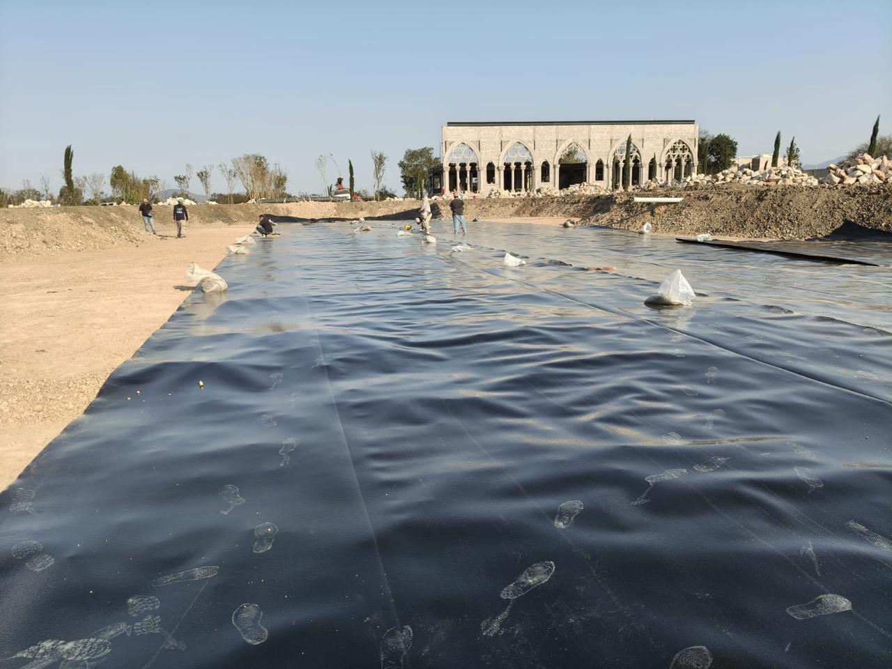 Lagos artificiales - Instalación